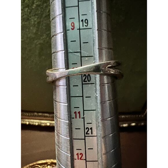 Size 10 Sterling Silver CZ Engagement Ring Twisted Pave Band S925 - Picture 8 of 8